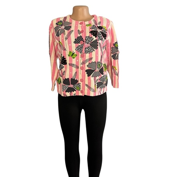 Design Options Vintage Pink and White Striped Retro Cardigan - Picture 3 of 9